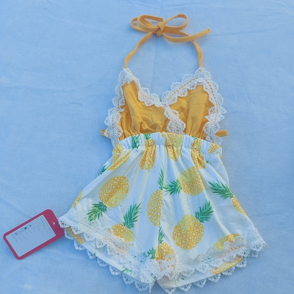 Baby girl romper - Picture 2 of 5